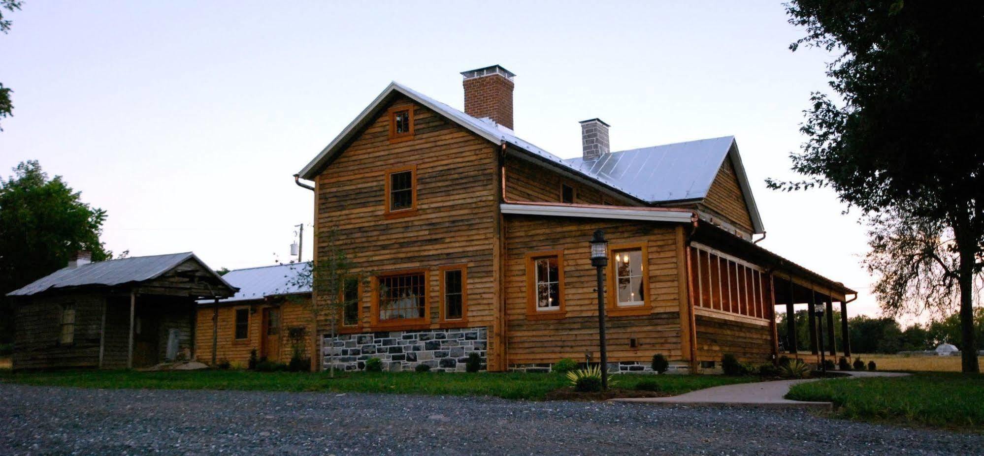 Silver Lake Bed And Breakfast (Adults Only) Harrisonburg Εξωτερικό φωτογραφία